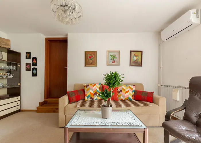 Happy Brook شقة بليد